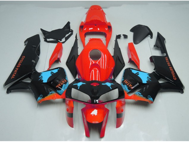 Light Blue Splatter on Red 2005-2006 Honda CBR600RR Motorcycle Fairings Light Blue Splatter on Red 2005-2006 Honda CBR600RR Motorcycle Fairings