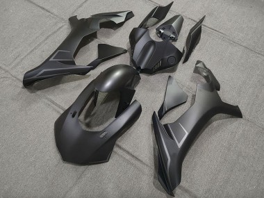 Matte Black Custom Logos 2015-2019 Yamaha R1 Motorcycle Fairings