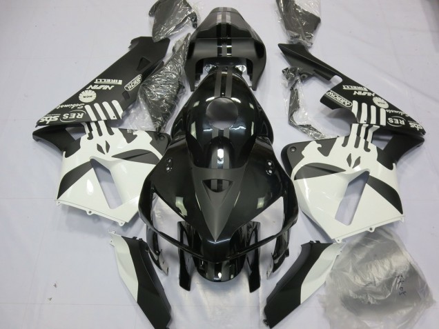 Matte Black & Puisher Logos 2005-2006 Honda CBR600RR Motorcycle Fairings Matte Black & Puisher Logos 2005-2006 Honda CBR600RR Motorcycle Fairings