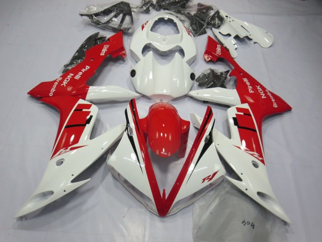 White and Red Design 2004-2006 Yamaha R1 Motorcycle Fairings White and Red Design 2004-2006 Yamaha R1 Motorcycle Fairings
